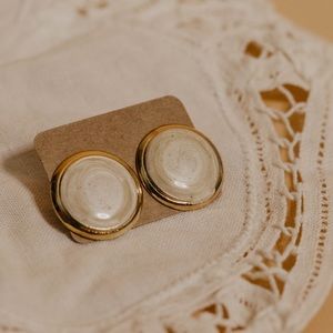 Vintage white & gold stud earrings